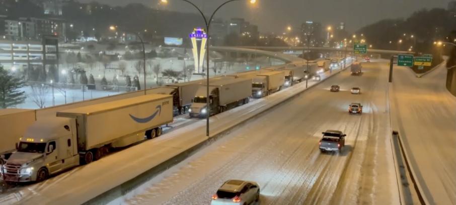 हिमआँधीका कारण अमेरिकाका विभिन्न राज्यहरुमा जनजीवन प्रभावित, तीन जनाको मृत्यु